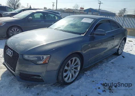 2015 Audi A5 2.0T Premium z USA, uszkodzony, nr VIN WAUMFAFR3FA029732